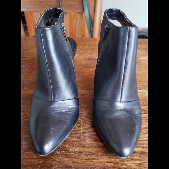 BCBG Edalynn Wedges - Picture 2 of 3